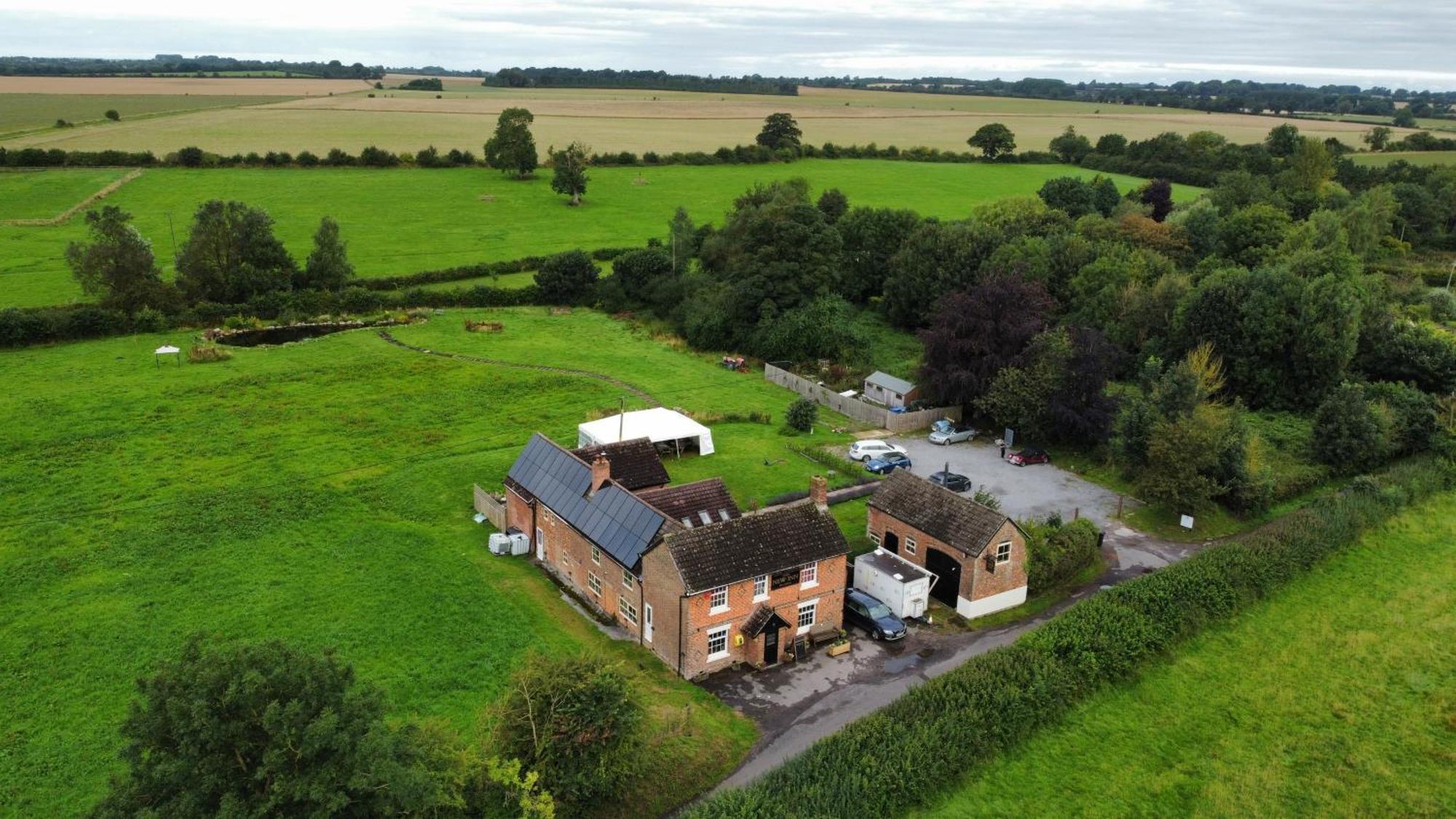Elderbrook House Hotel เอฟเบอรี ภายนอก รูปภาพ
